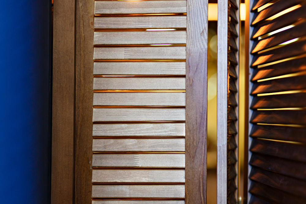 volets persiennes en bois pour votre maison