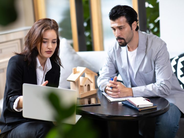 Comment négocier le prix d’un bien immobilier : stratégies et conseils concrets